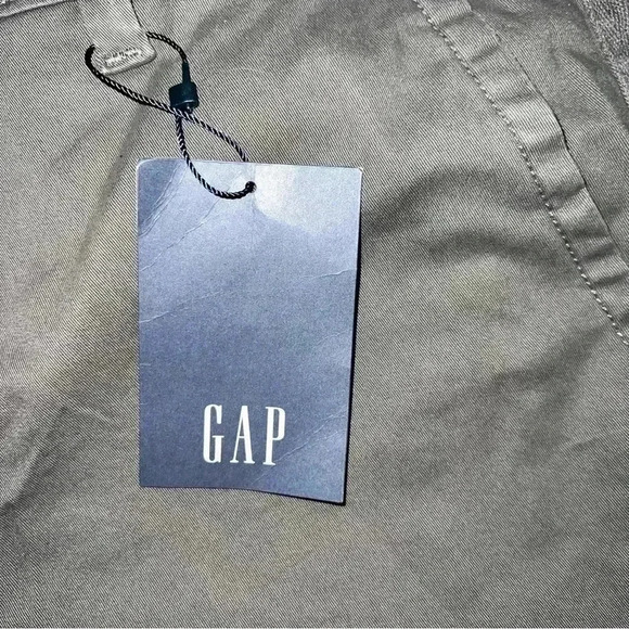 Gray Khaki Relaxed  Girlfriend cut size 10 pants New - Picture 7 of 11